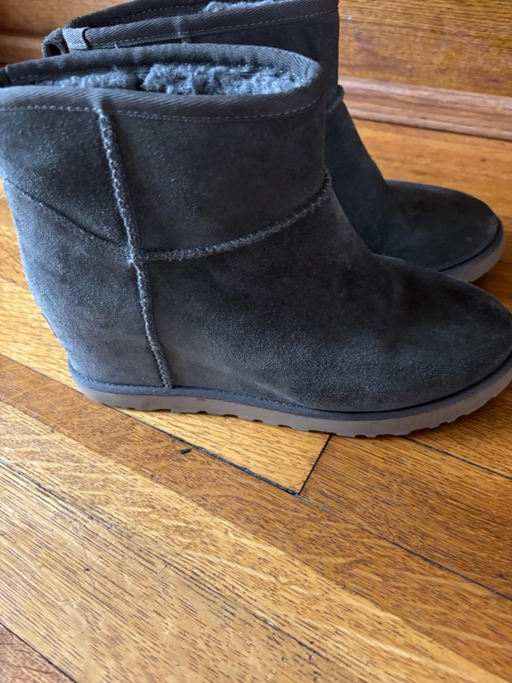 UGG Women's Classic Femme Mini Wedge Boots